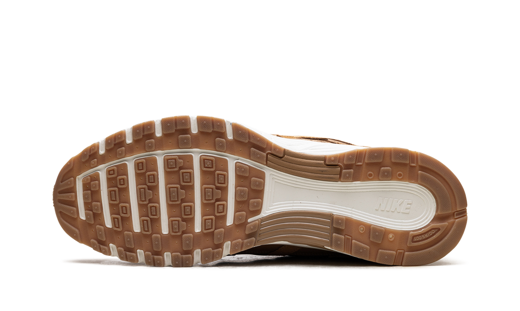 Nike P-6000 SE 'Flax Metallic Gold Sail'