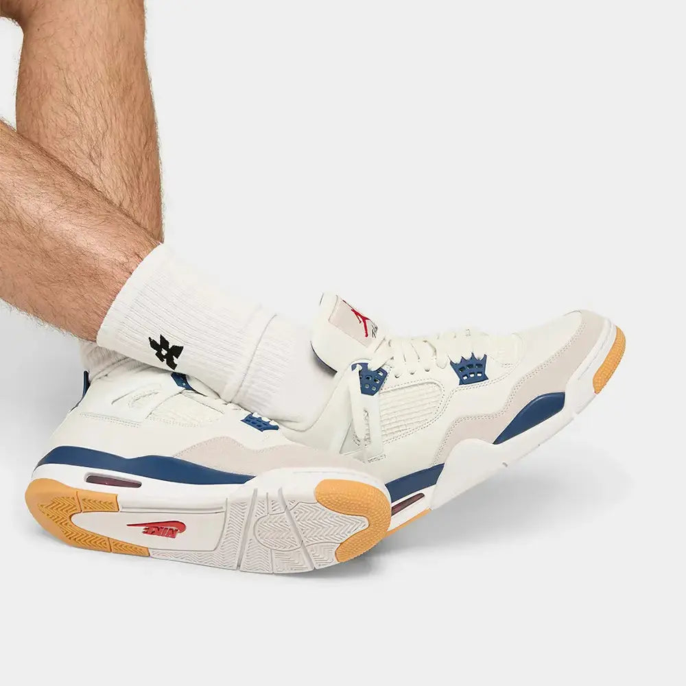 Air Jordan 4 Retro Sb Navy Blue