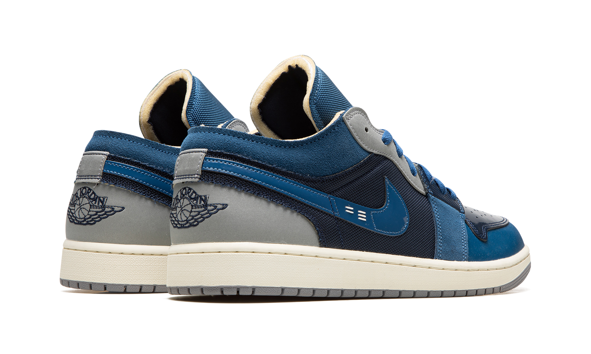 Air Jordan 1 Low Obsidian 4