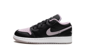 Air Jordan 1 Low SE Black Iced Lilac (GS) 1