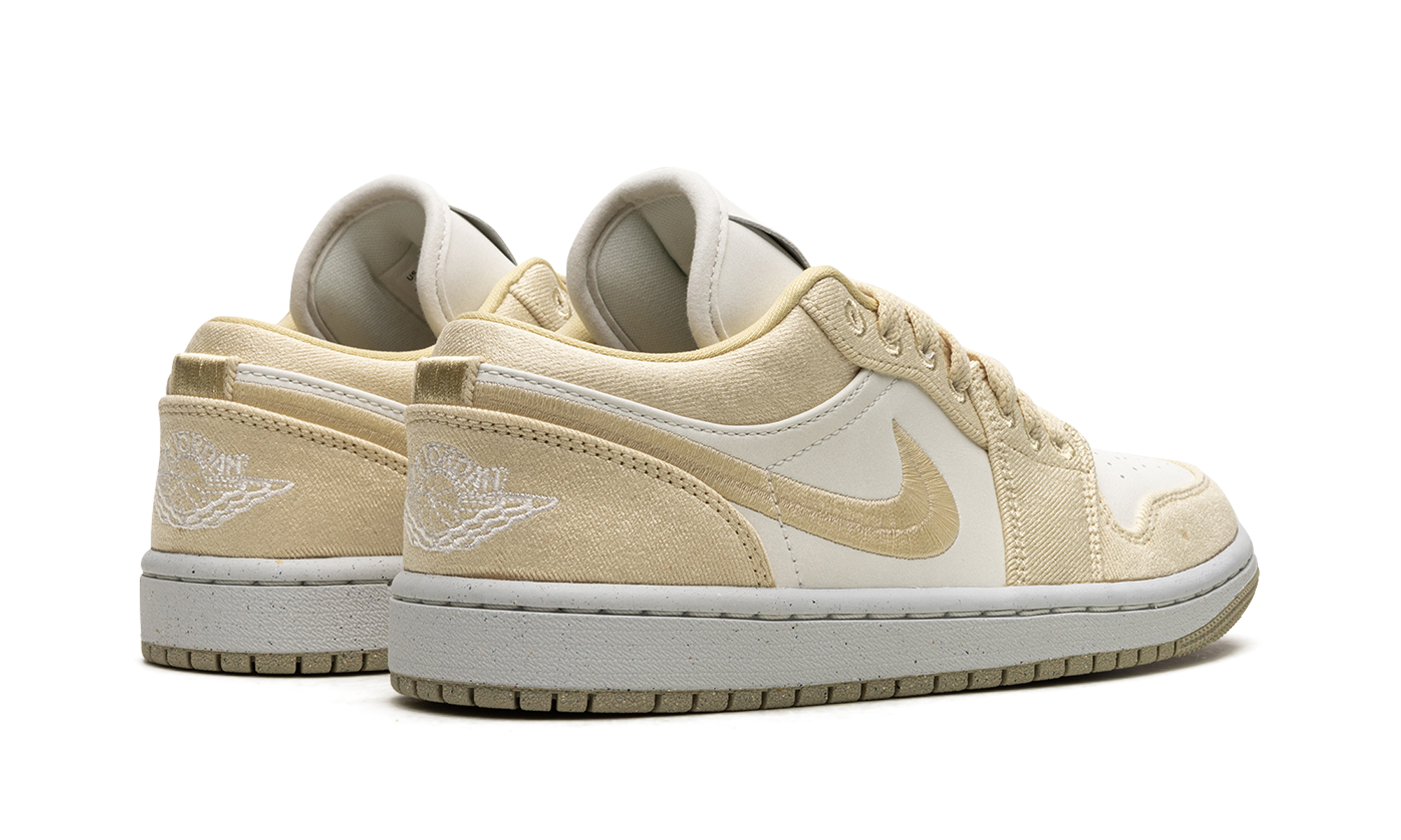 Air Jordan 1 Low SE Canvas (W) 4