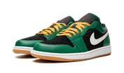 Air Jordan 1 Low SE Christmas 3