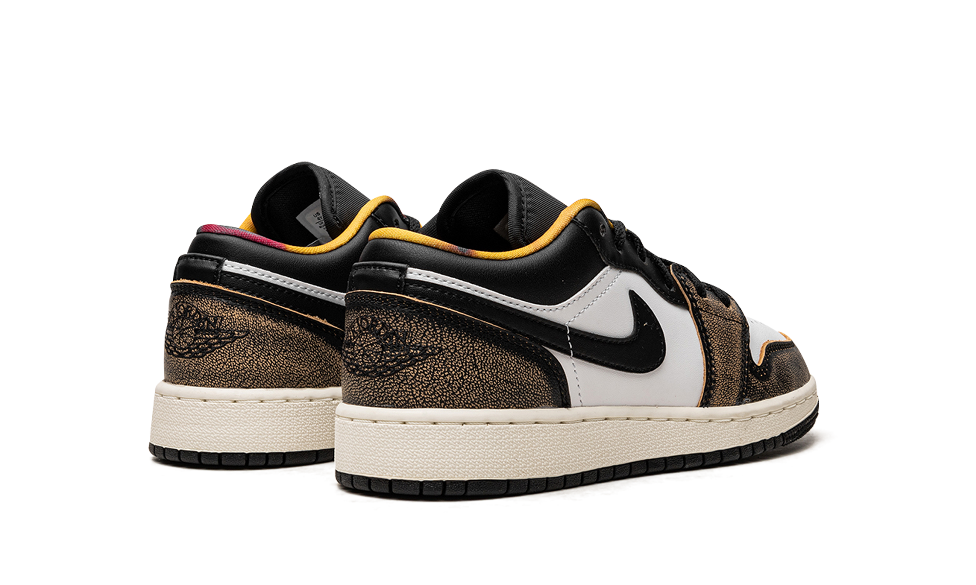 Air Jordan 1 Low SE Wear-Away (GS) 4
