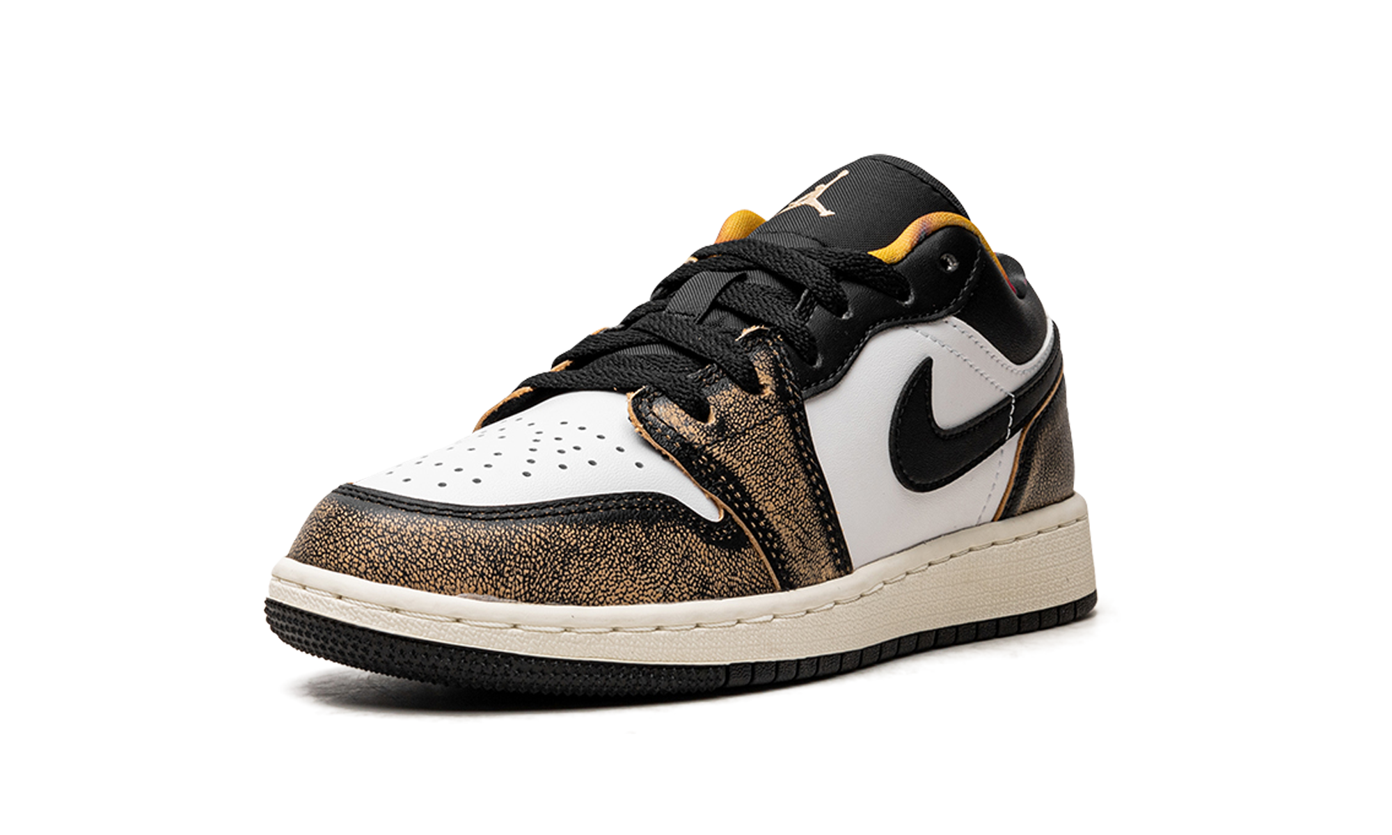 Air Jordan 1 Low SE Wear-Away (GS) 5
