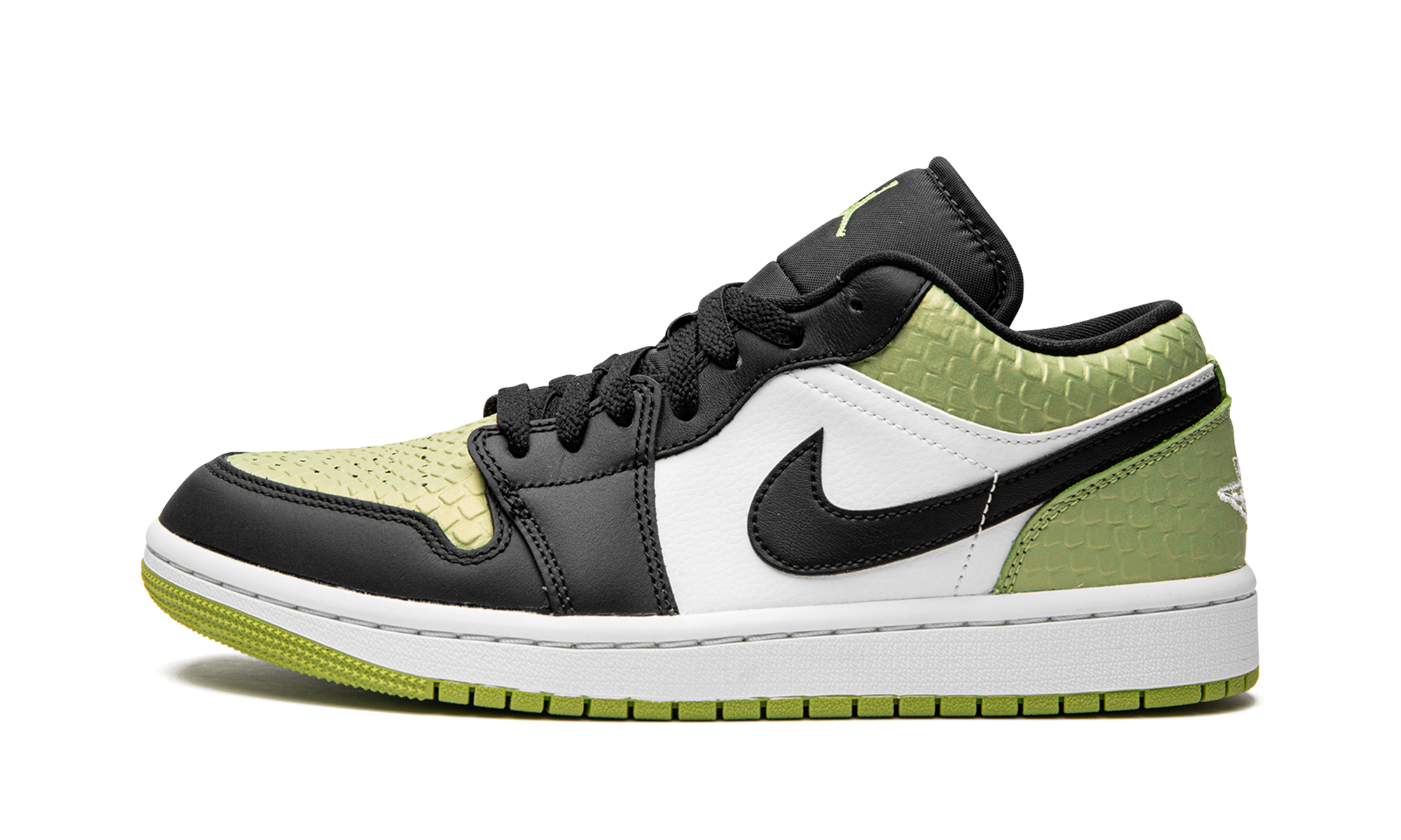 Air Jordan 1 Low Snakeskin Vivid Green (W) 2