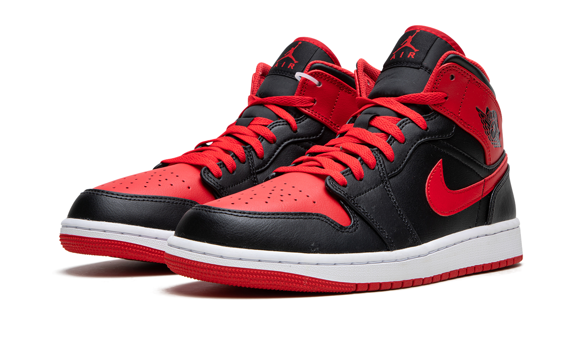 Air Jordan 1 Mid Alternate Bred 3
