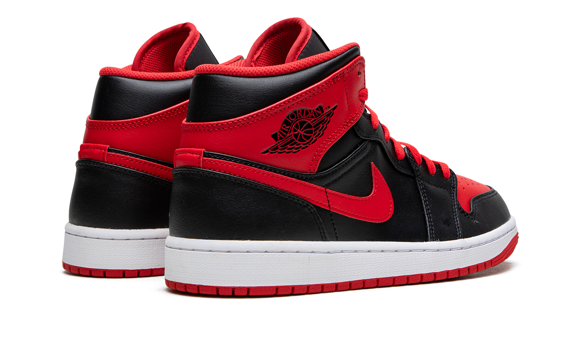 Air Jordan 1 Mid Alternate Bred 4