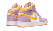 Air Jordan 1 Mid Arctic Pink (GS) 4