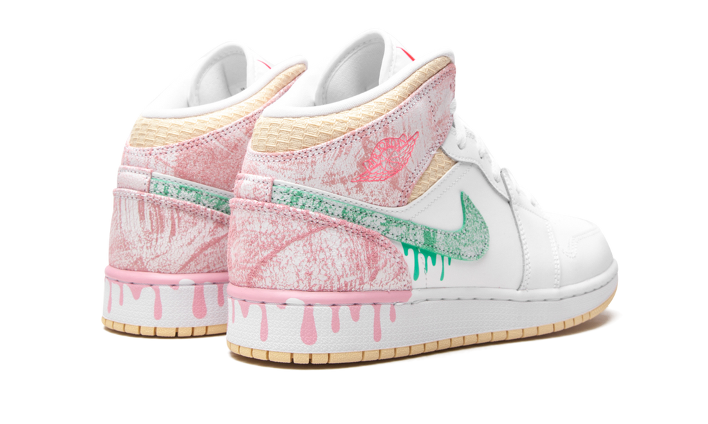 Air Jordan 1 Mid Paint Drip (GS) 4