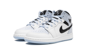 Air Jordan 1 Mid SE Ice Blue (GS) 3