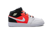 Air Jordan 1 Mid SE Infrared 23 (GS) 7