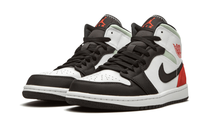 Air Jordan 1 Mid Union Black Toe