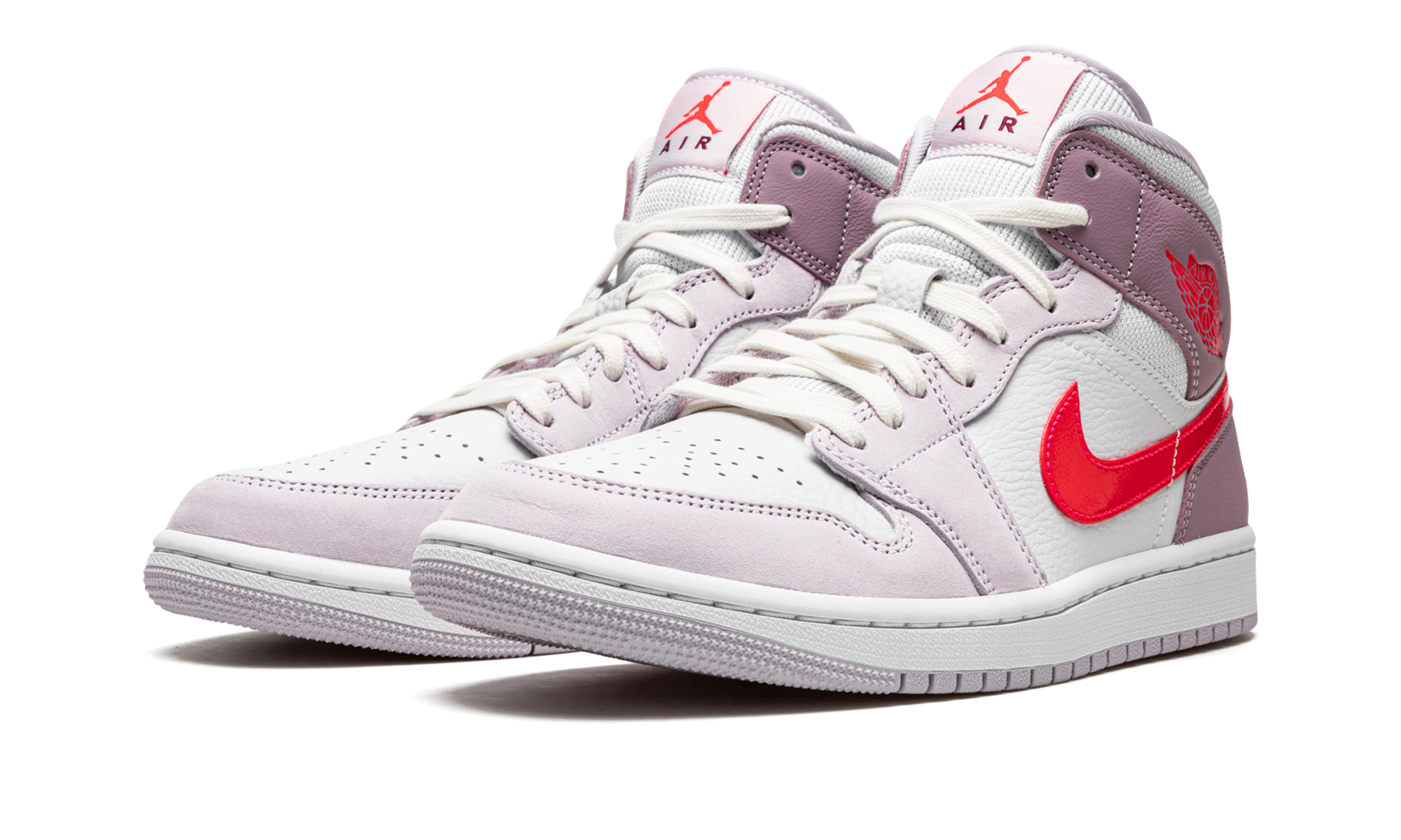 Air Jordan 1 Mid Valentine's Day 2022 3