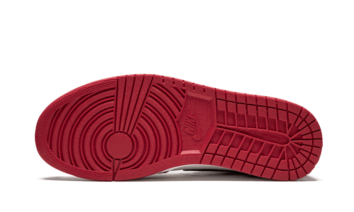 Air Jordan 1 Retro High Chicago 2