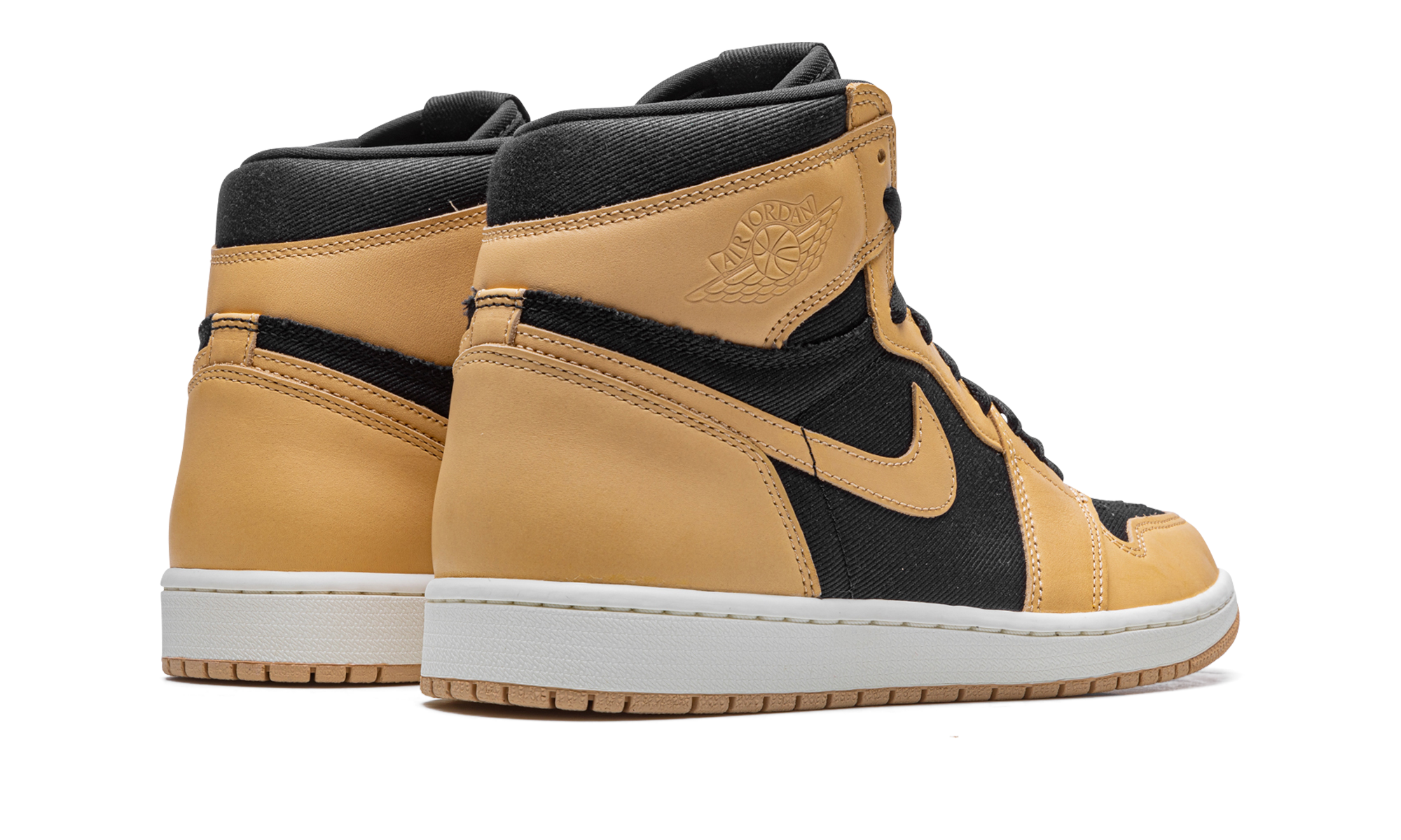 Air Jordan 1 Retro High OG Heirloom 4