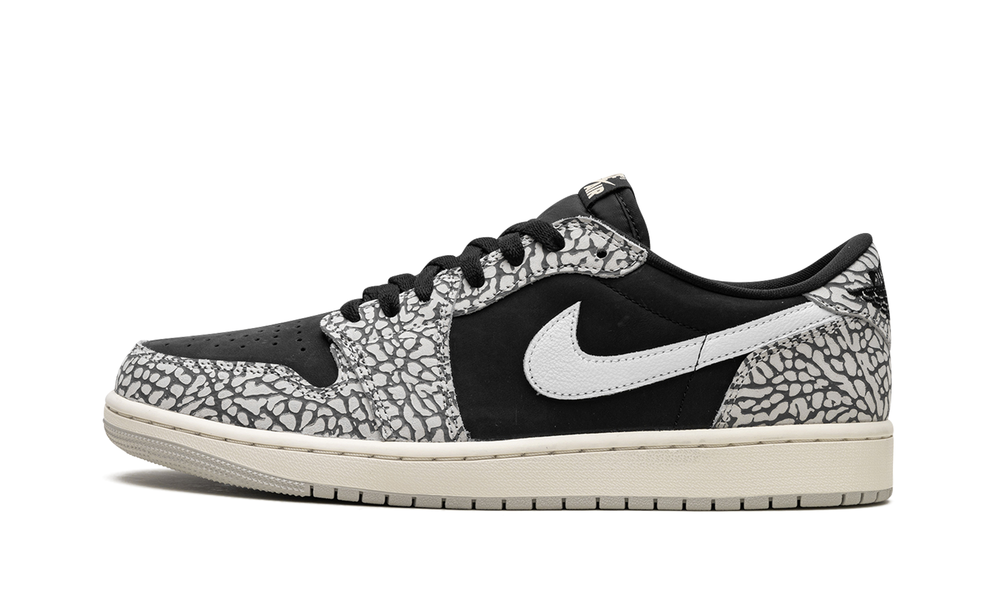 Air Jordan 1 Retro Low OG WMNS Black Cement 1