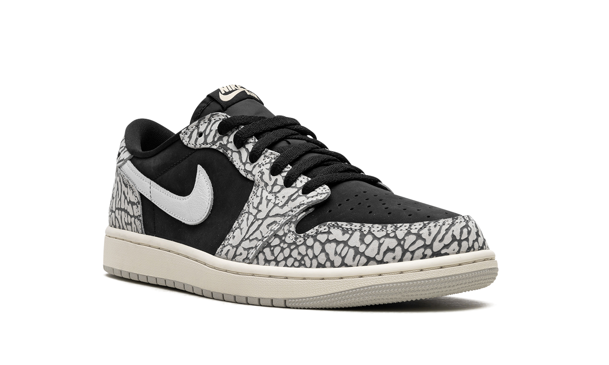 Air Jordan 1 Retro Low OG WMNS Black Cement 2