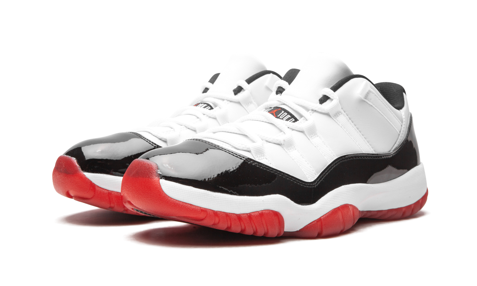 Air Jordan 11 Low White Bred