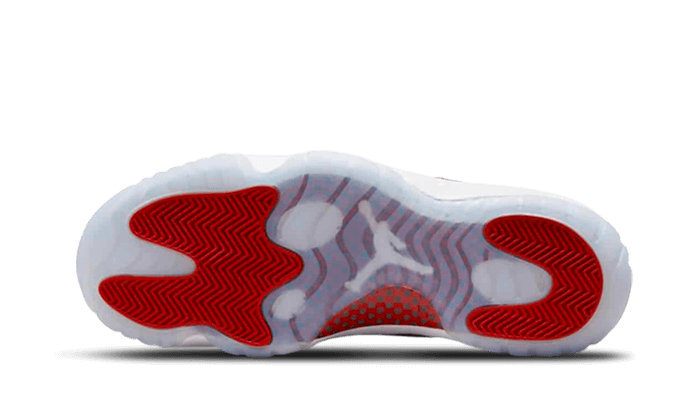 Air Jordan 11 Retro Cherry (2022) 6
