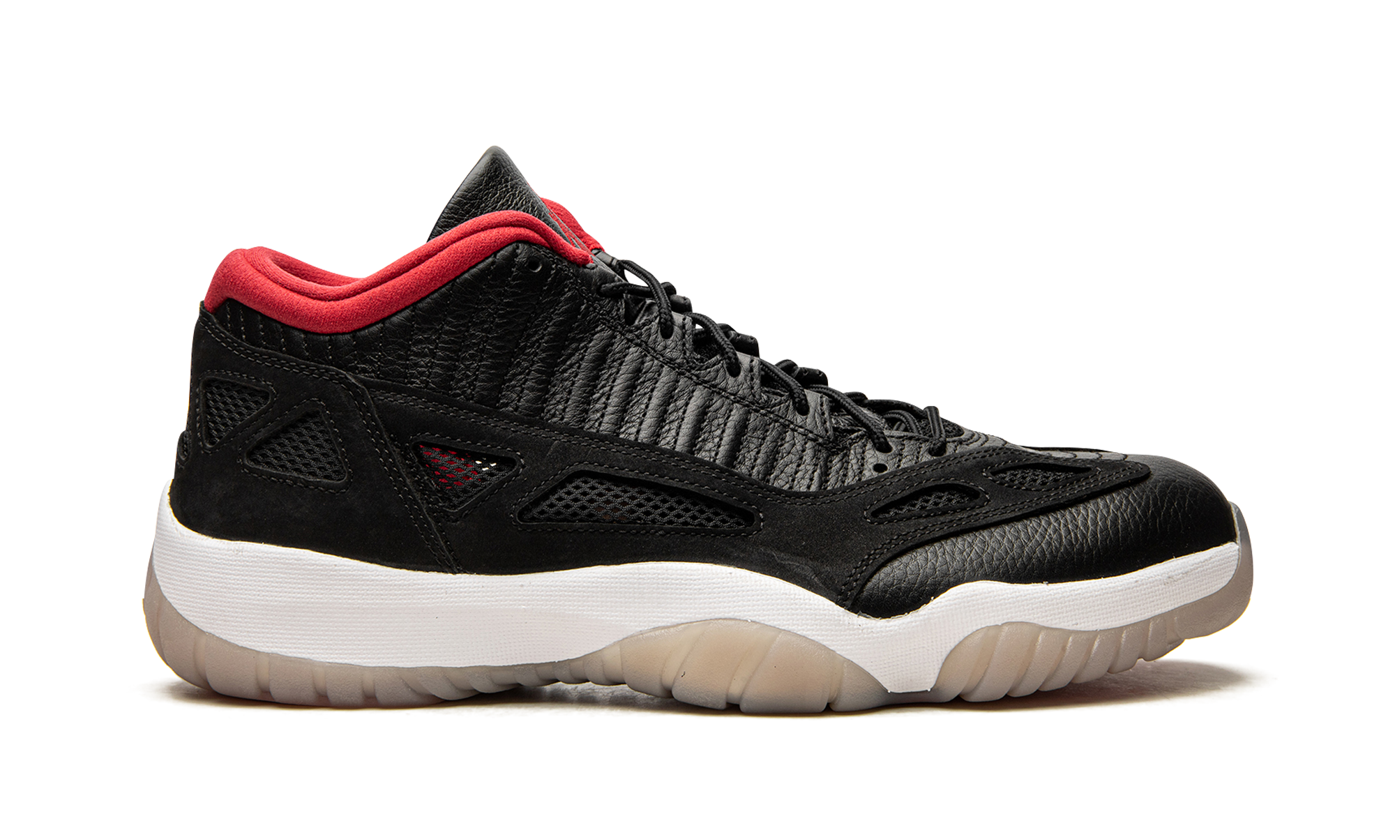 Air Jordan 11 Retro Low IE Bred (2021) 7