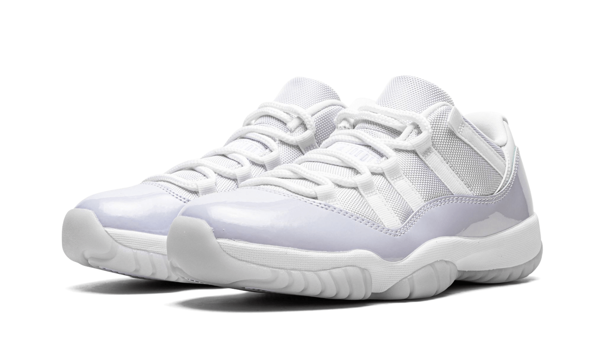 Air Jordan 11 Retro Low Pure Violet 2