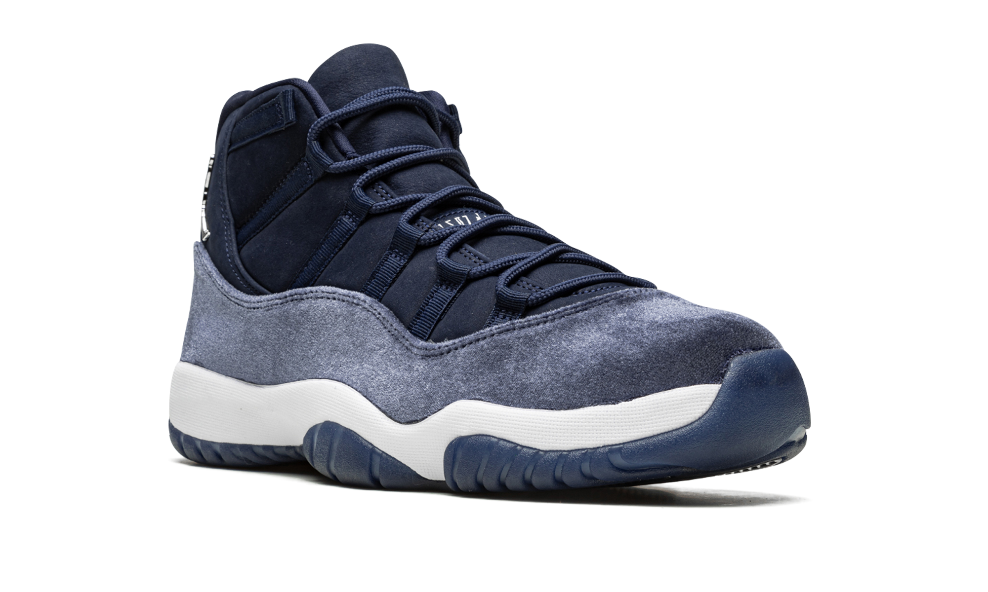 Air Jordan 11 Retro Midnight Navy 2