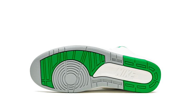 Air Jordan 2 Retro Lucky Green 4
