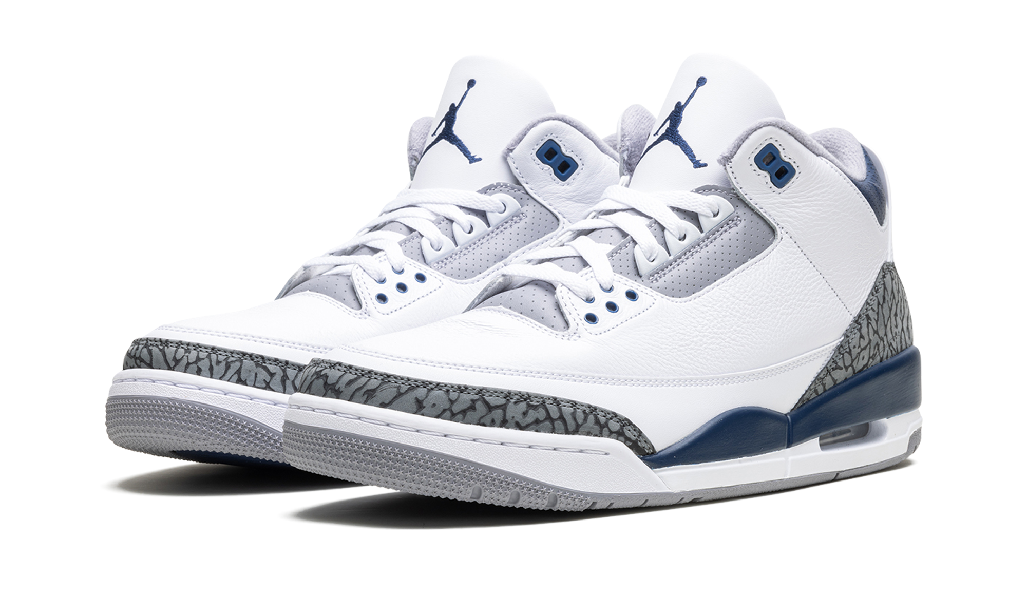 Air Jordan 3 Retro Midnight Navy 3