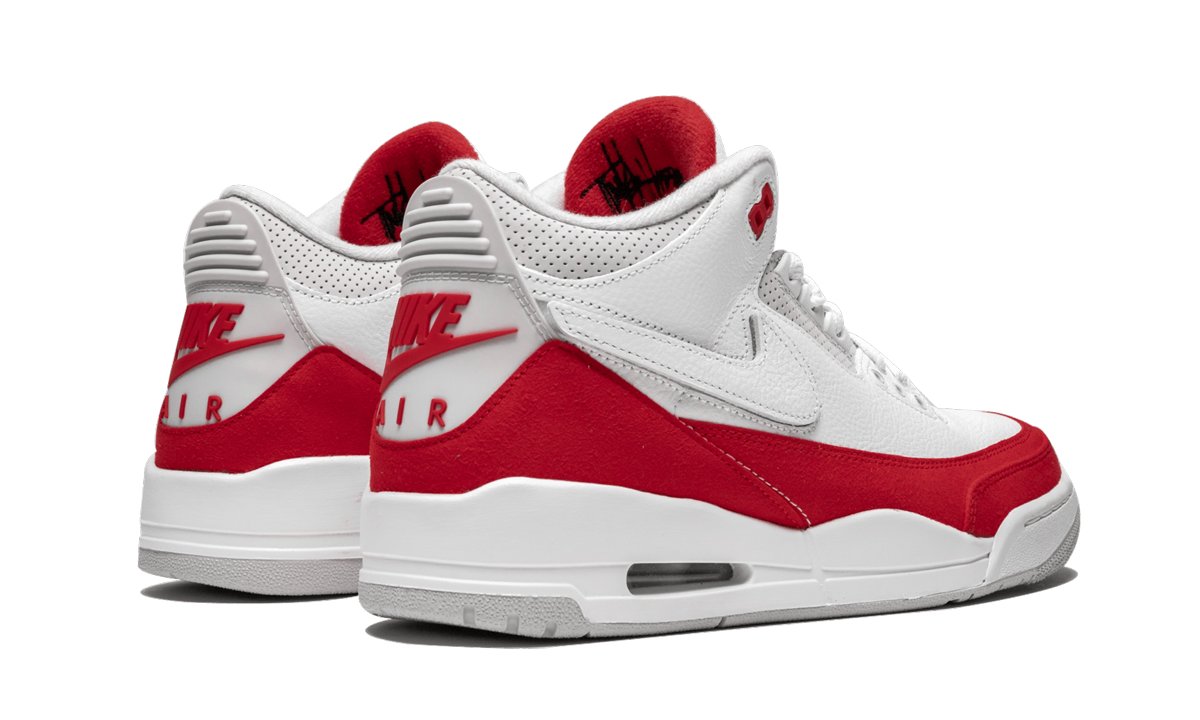 Air Jordan 3 Retro Tinker University Red 4
