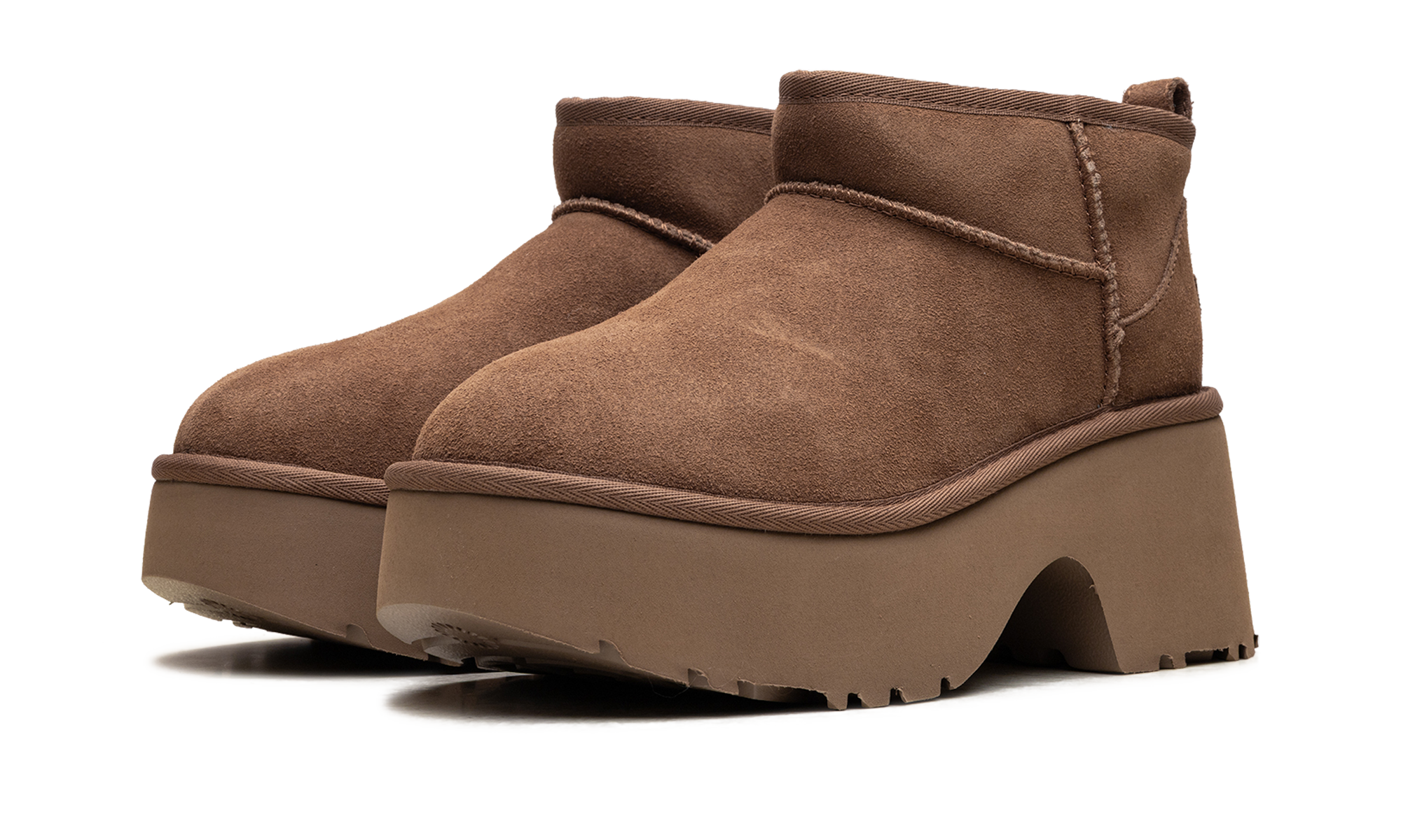 UGG Classic Ultra Mini New Heights Boot 'Chestnut' (W)