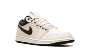 Jordan 1 Low Premium Pale Ivory Off Noir Baroque Brown 2