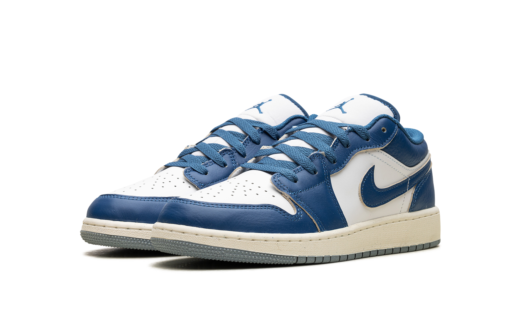 Jordan 1 Low SE Industrial Blue (GS) 3