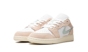 Jordan 1 Low SE Scalloped Edge Guava Ice (GS) 3