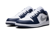 Jordan 1 Low Wolf Grey Midnight Navy 3