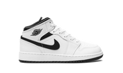 Jordan 1 Mid Reverse Panda (GS) 7
