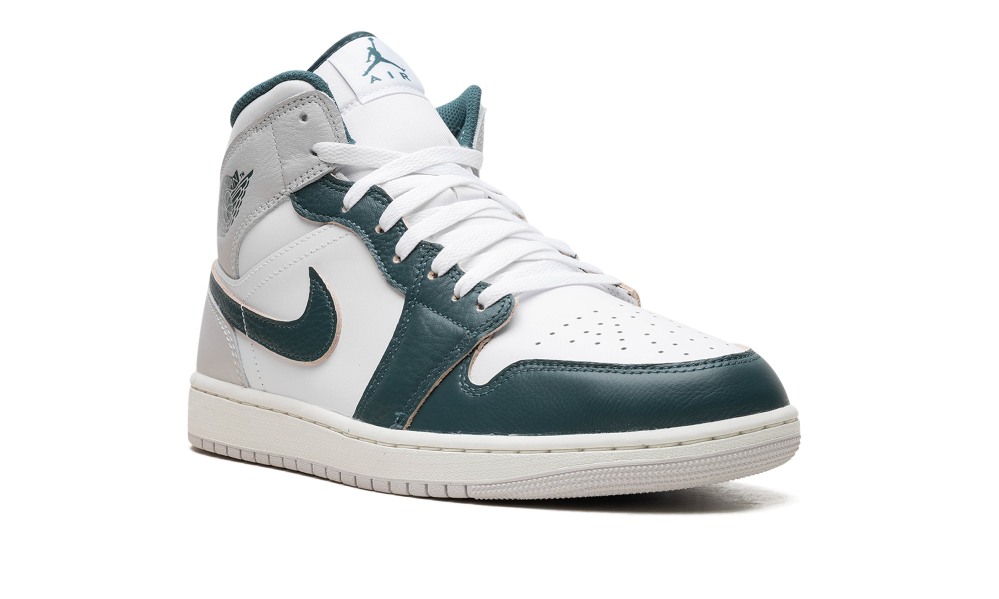 Jordan 1 Mid SE Oxidized Green 2