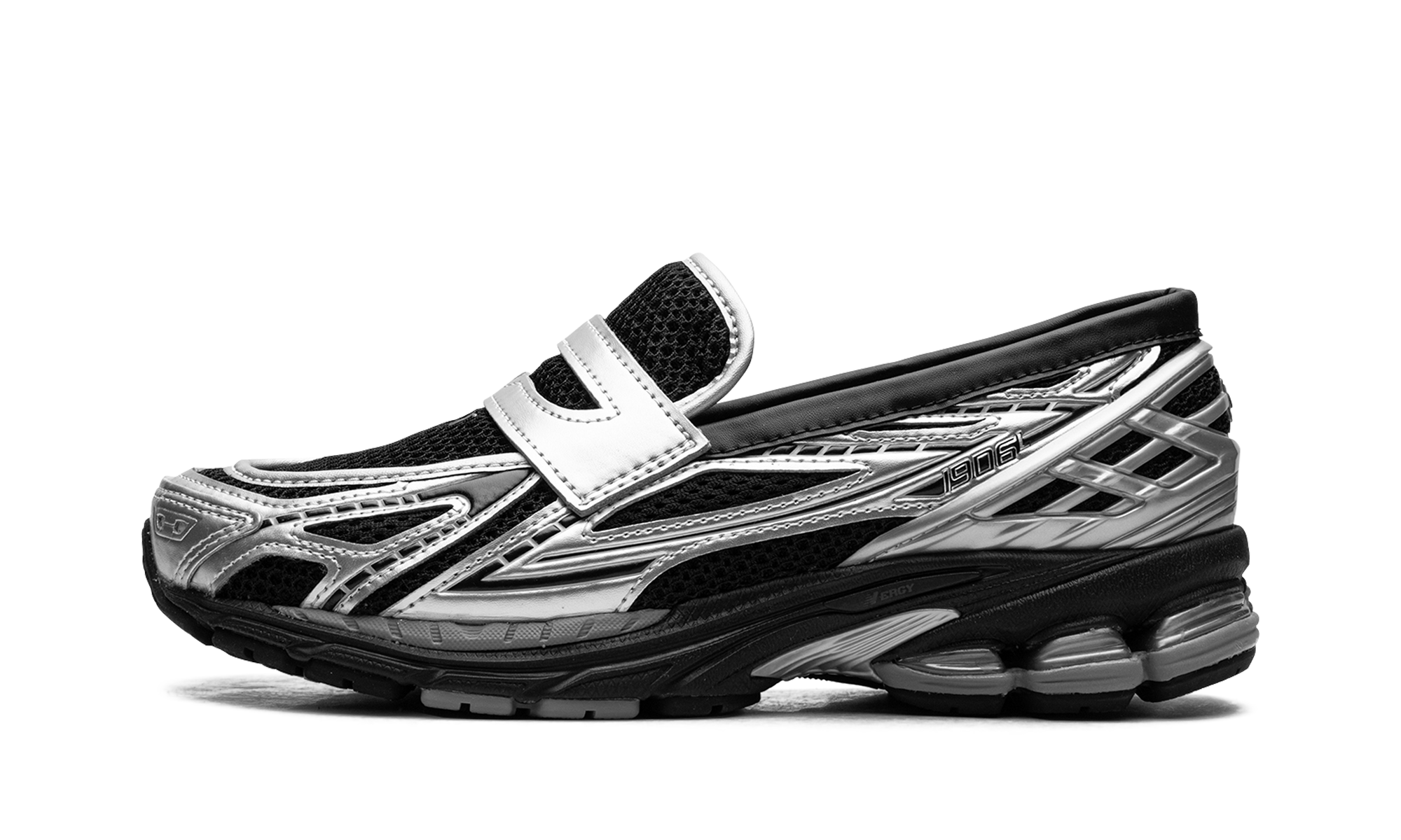 New Balance 1906L Silver Metallic Black 1