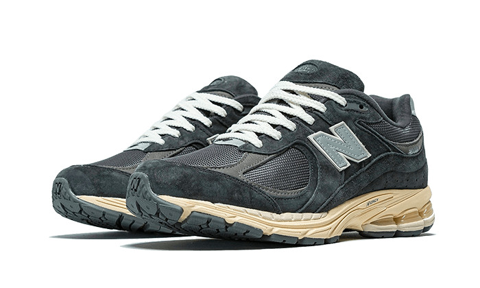 New Balance 2002R Black Dark Gray 2