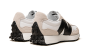 New Balance 327 White Black 4