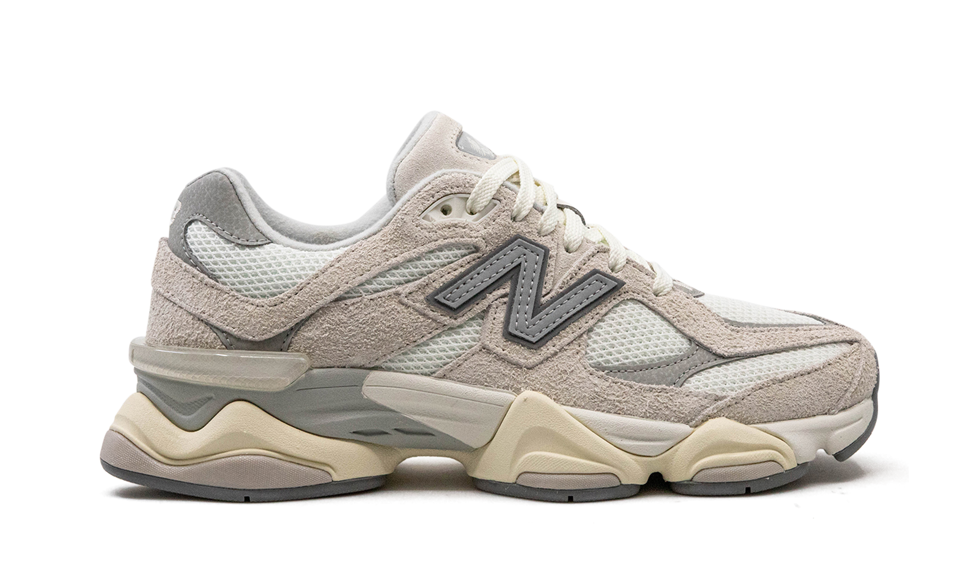 New Balance 9060 Moonbeam Sea Salt 10