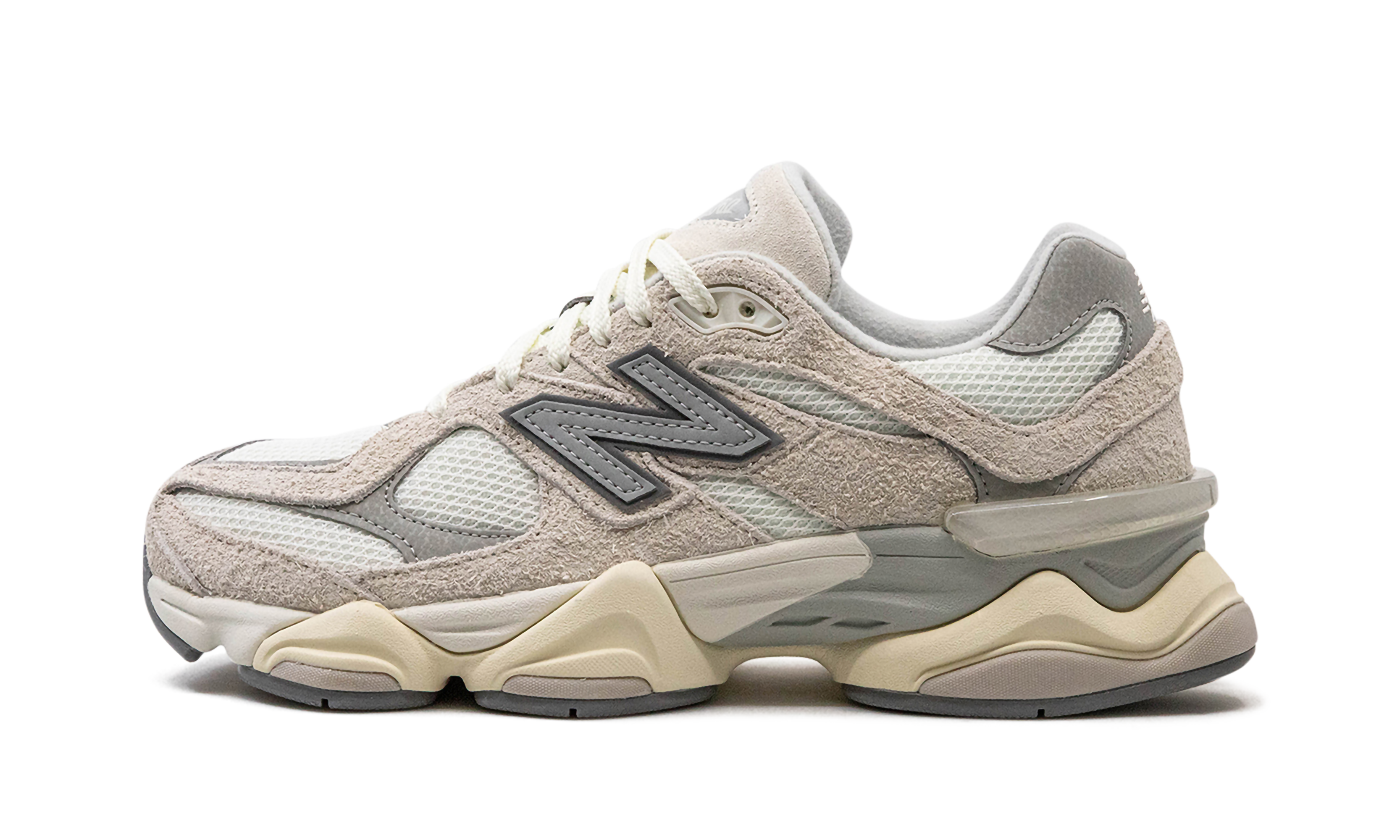 New Balance 9060 Moonbeam Sea Salt 4