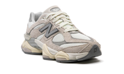 New Balance 9060 Moonbeam Sea Salt 5