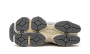 New Balance 9060 Moonbeam Sea Salt 9