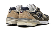 New Balance 990 V3 Made In USA Green Cream 8