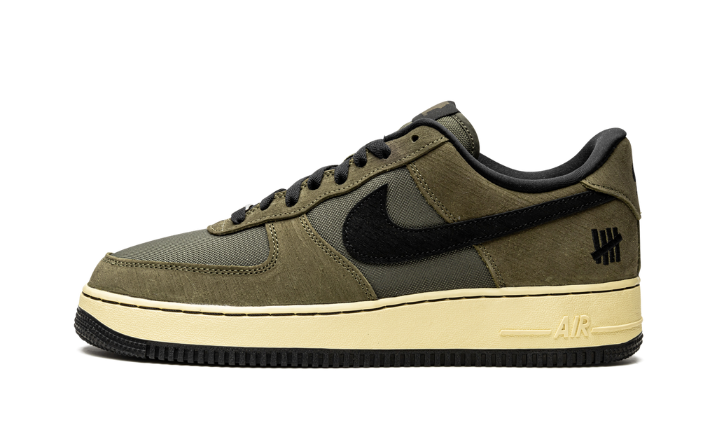 Nike Air Force 1 Low SP UNDEFEATED Ballistic Dunk vs. AF1 2