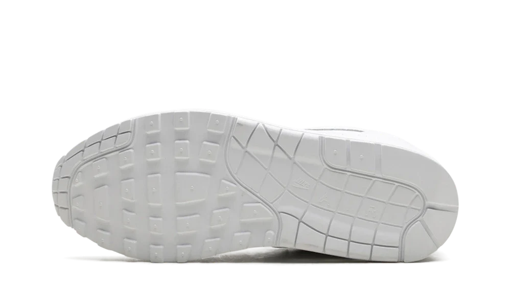 Nike Air Max 1 '87 SP Supreme Triple White 4