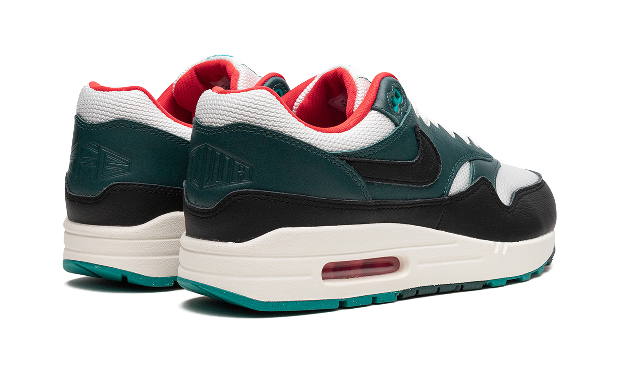Nike Air Max 1 Liverpool LeBron James 10