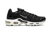 Nike Air Max Plus Black (W) 6