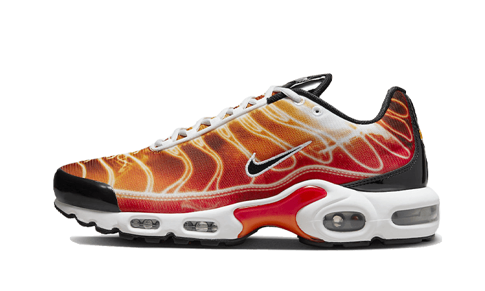 Nike Air Max Plus Light Photography 1