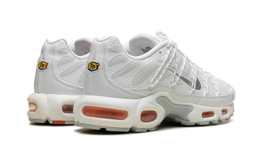 Nike Air Max Plus Utility Safety Orange Pure Platinum 4